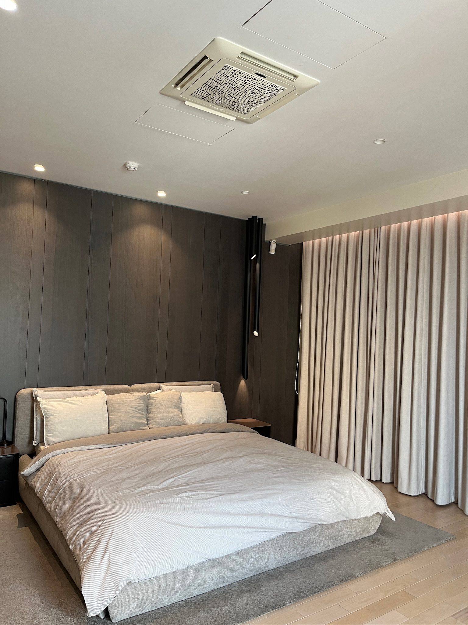Moderniteh — Master Bedroom